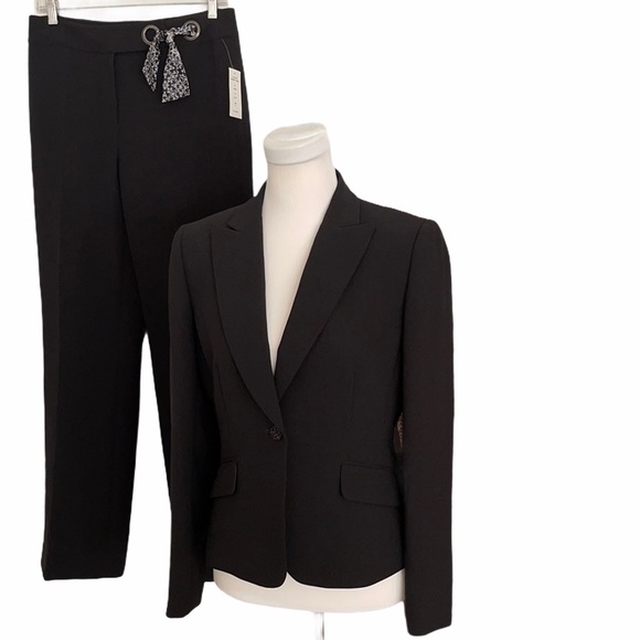Tahari Pants - NWT Tahari Women’s Black Tailored Pantsuit